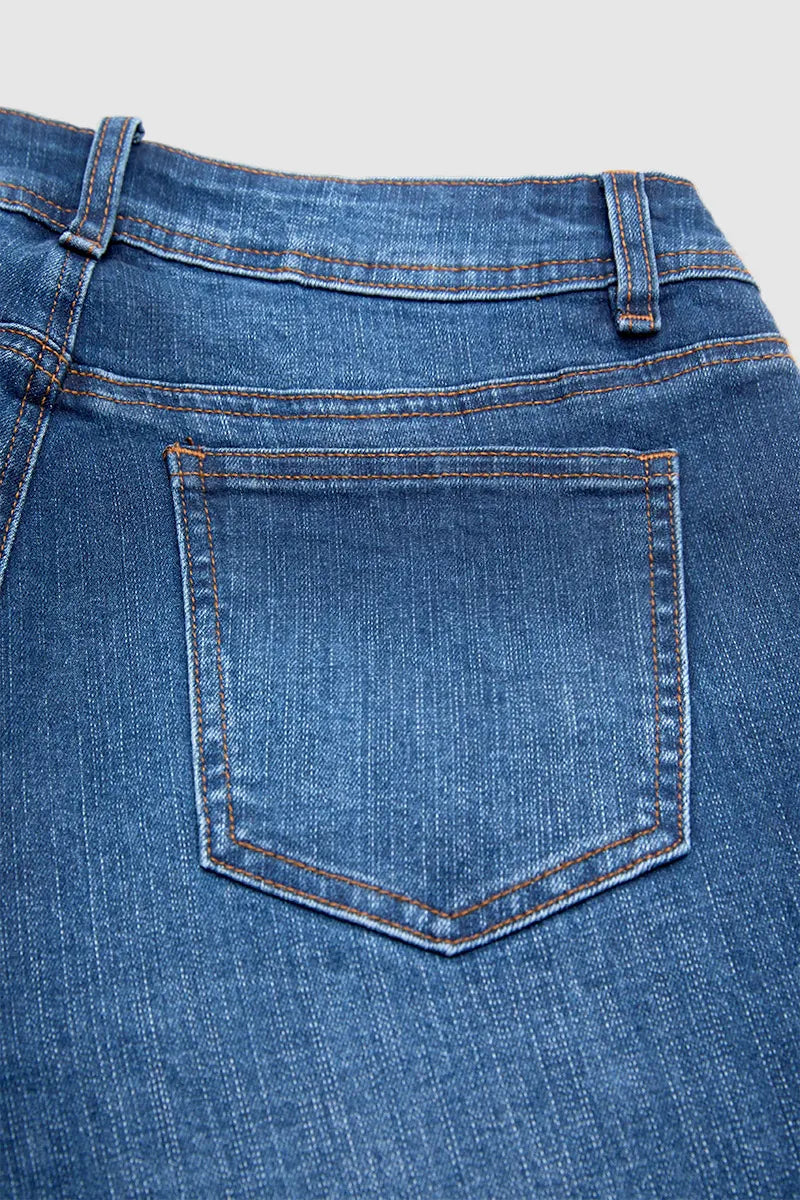 Wash Button Detail Mid Waist Straight Leg Cropped Jeans