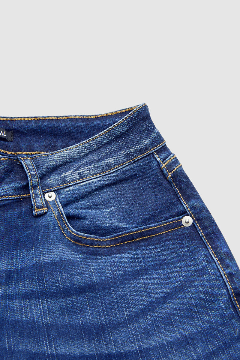 Wash Raw Hem V Cut Pocket Mid Rise Bootcut Jeans