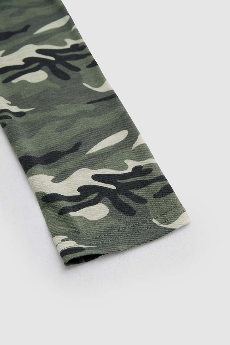 Camo Print Scoop Neck Long Sleeve T-Shirt